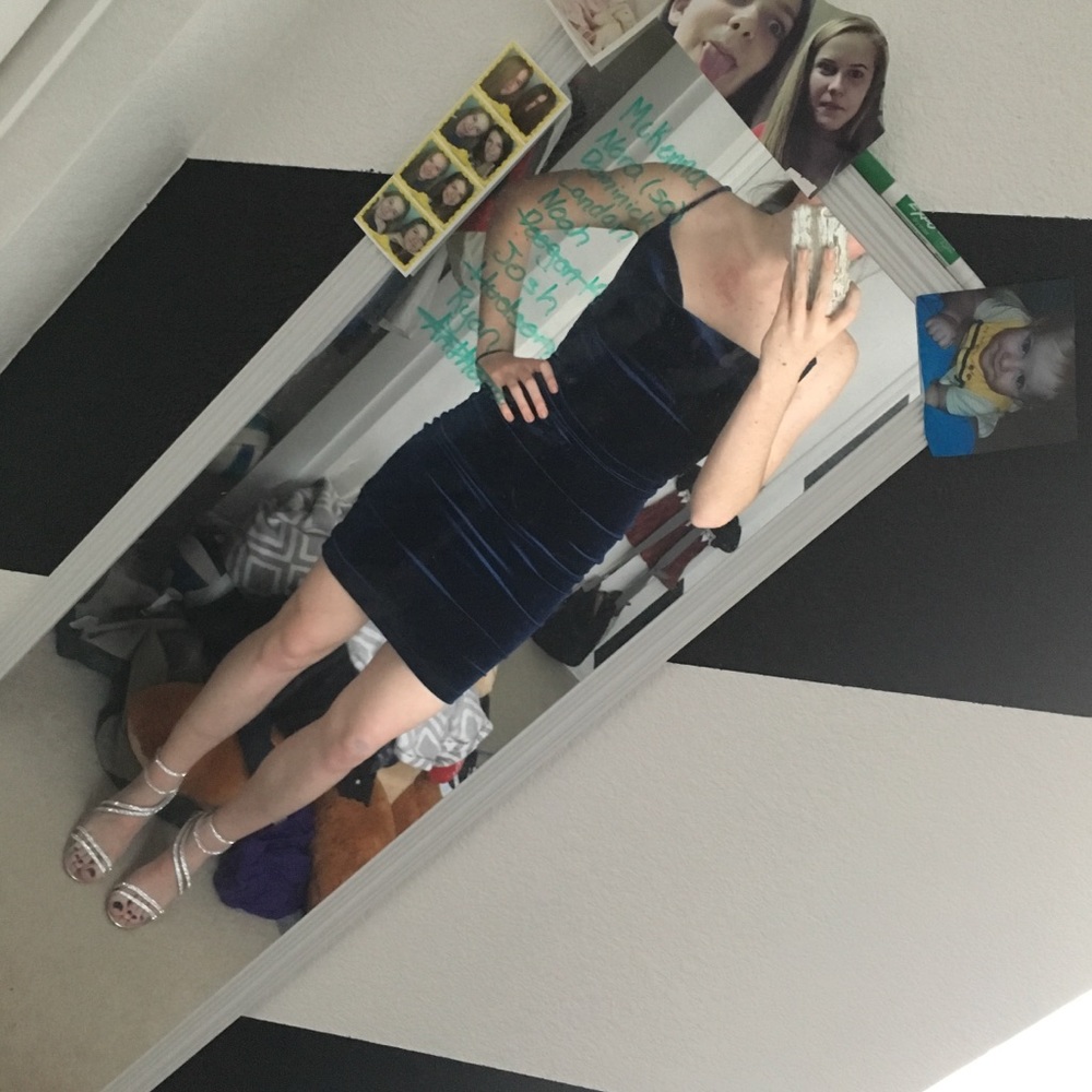 Windsor, blue velvet, cocktail party/homecoming